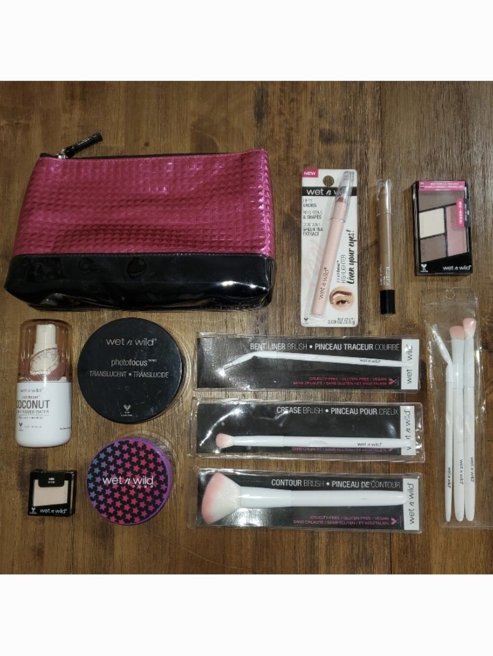 14 Wet n Wild Makeup Lot - Eyeshadow / Glitter Mask / Setting Powder / Brushes - Picture 2 of 10